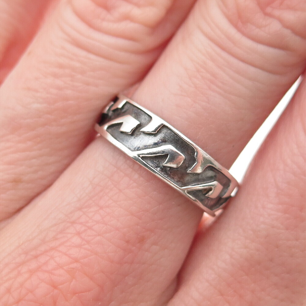 925 Sterling Silver Vintage Wave Oxidized Band Ring Size 6.5